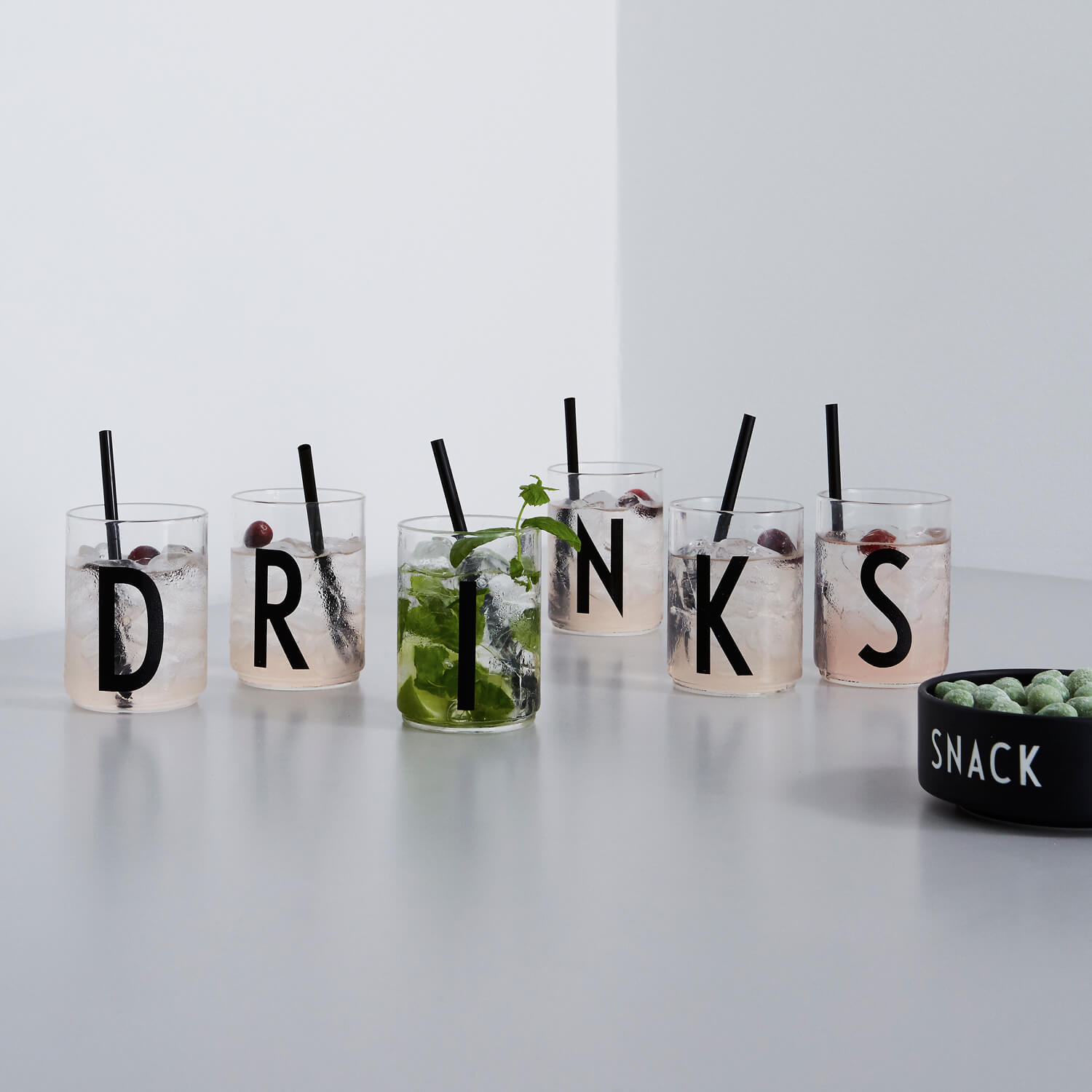 Design Letters Trinkglas Q – Bild 5